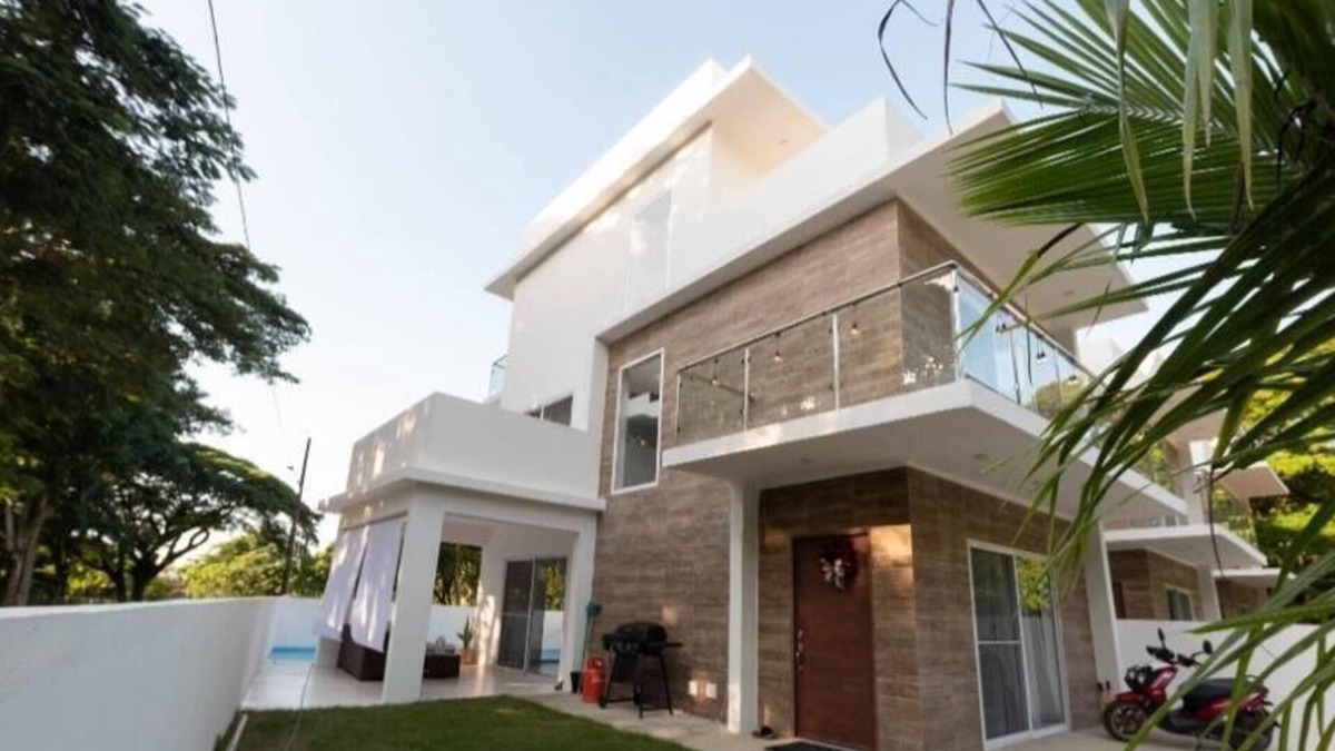La Esplanada Villa | Tropical Paradise Villa