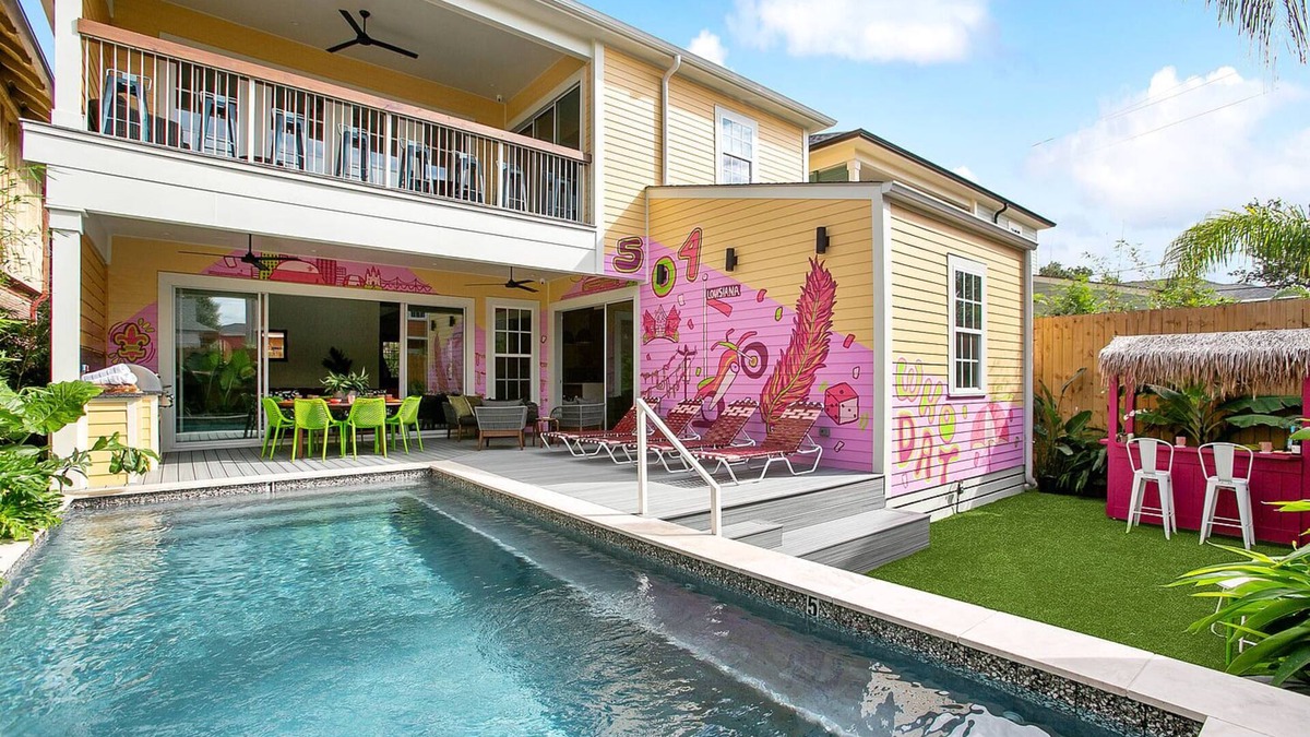 Milan House | Tropical Paradise with Heated Pool - Minutes to FQ