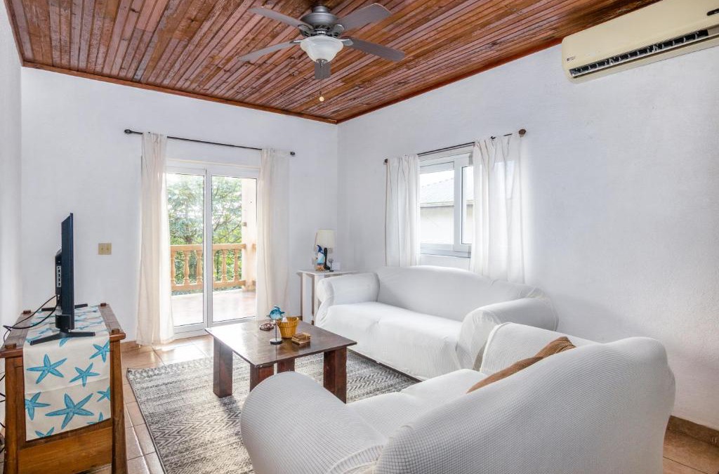 West End Apartment | Tropical Sunset at Sunset Villas in West End