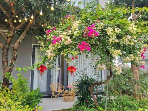 Phuc Yen Villa | Tropical Villa 3 bedrooms at Venus Resort by Flamingo- free entry ticket