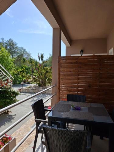 Roda Apartment | Trousas Double Apartment