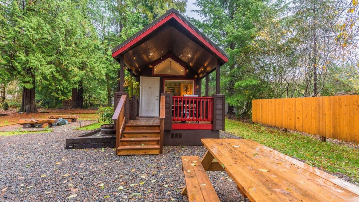 Beaver House | Trout Corner: wooded tiny home
