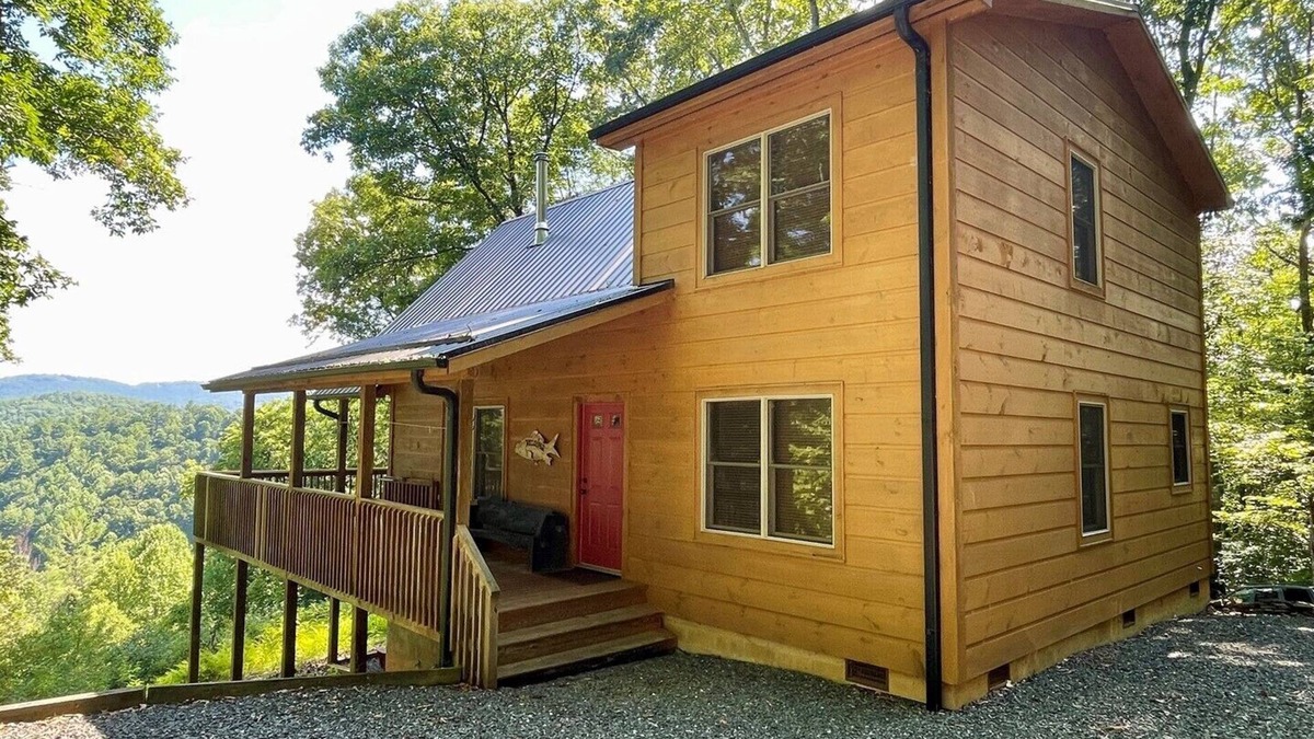 Lansing House | Trout Lily Cabin - Lansing, NC
