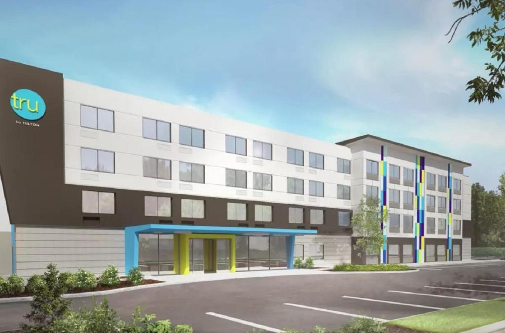 Rossford Hotel | Tru by Hilton Perrysburg Toledo