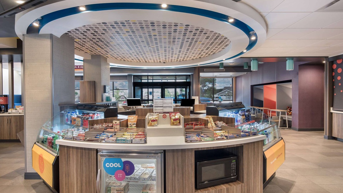 Warsaw Hotel | Tru by Hilton Warsaw