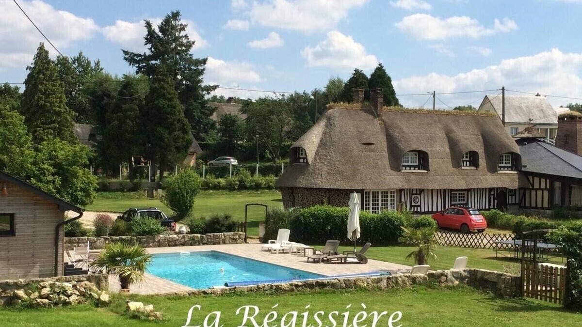 Vatteville La Rue House | True Norman thatched cottage