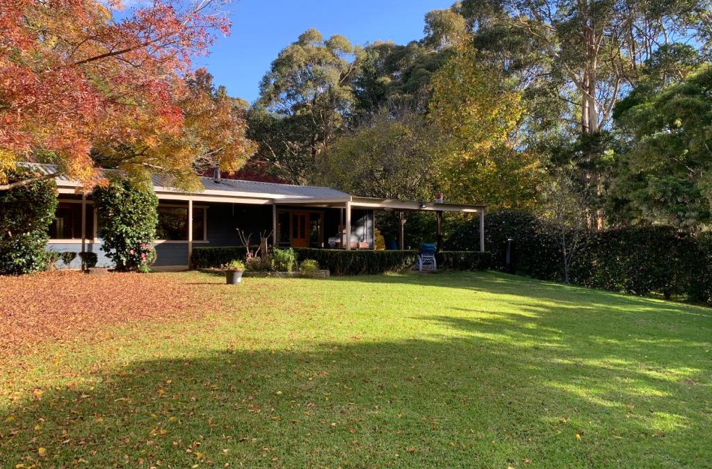 Bilpin House | True North - 4BR Home & Garden in Bush Setting with Huge Bath