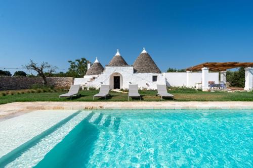 Putignano Villa | Trulli Salsapariglia by Perle di Puglia
