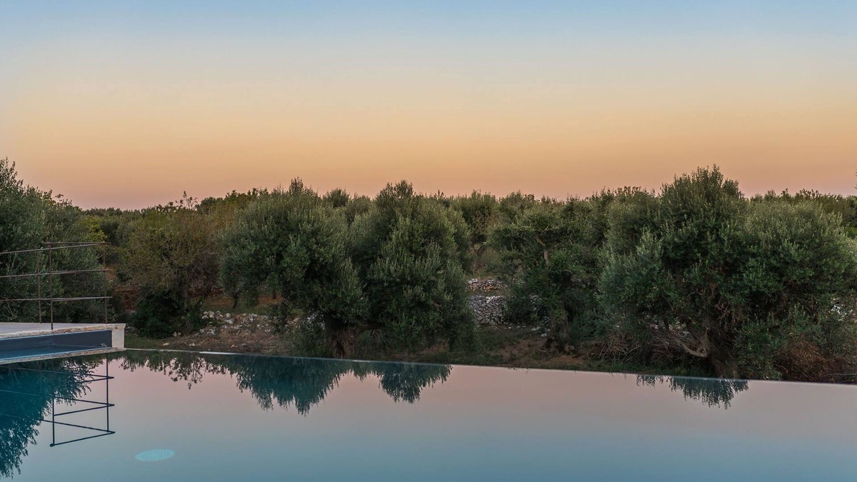 Cisternino House | Trullo in Cisternino with Infinity Pool