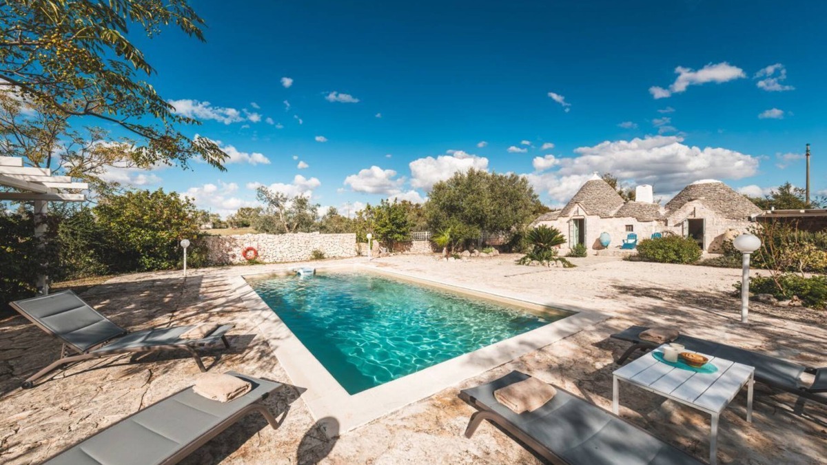 Alberobello Villa | Trullo Mario: Trulli with Pool in Alberobello, Pet Friendly