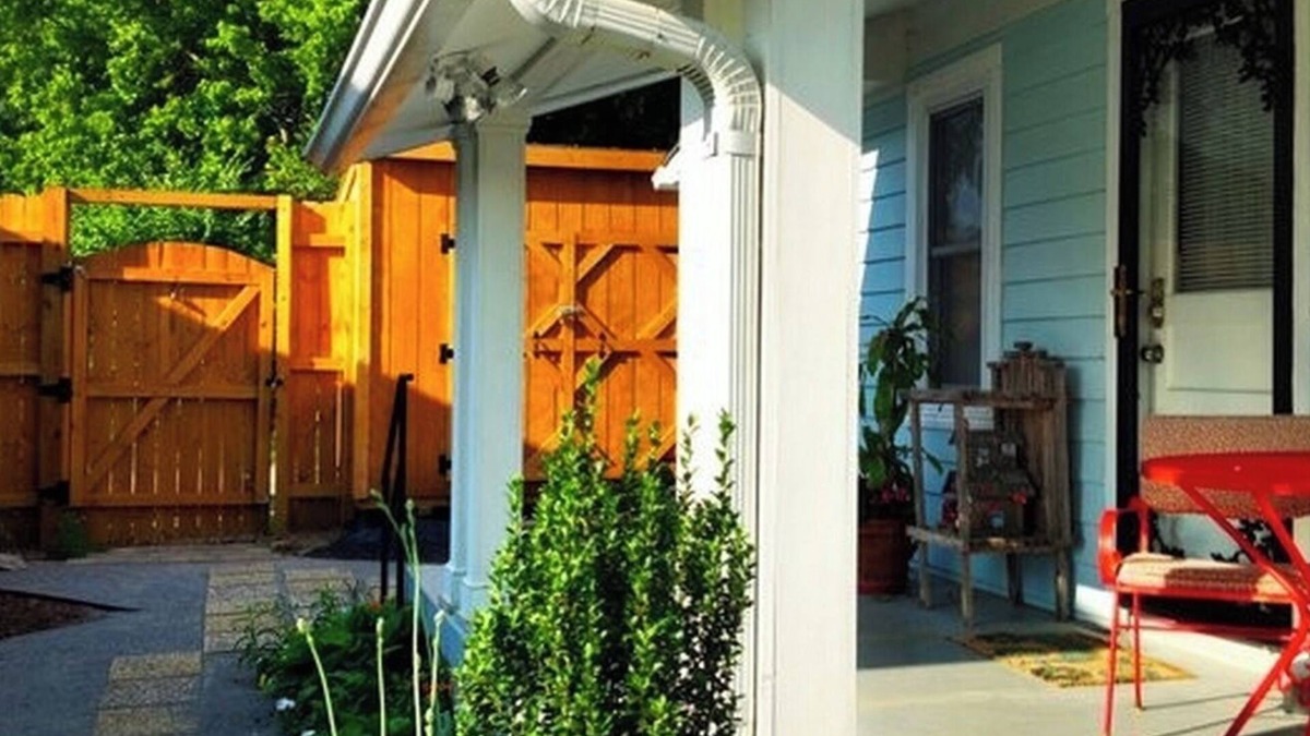 Shelby Hills Cottage | TRULY CENTRAL EAST NASHVILLE COTTAGE
