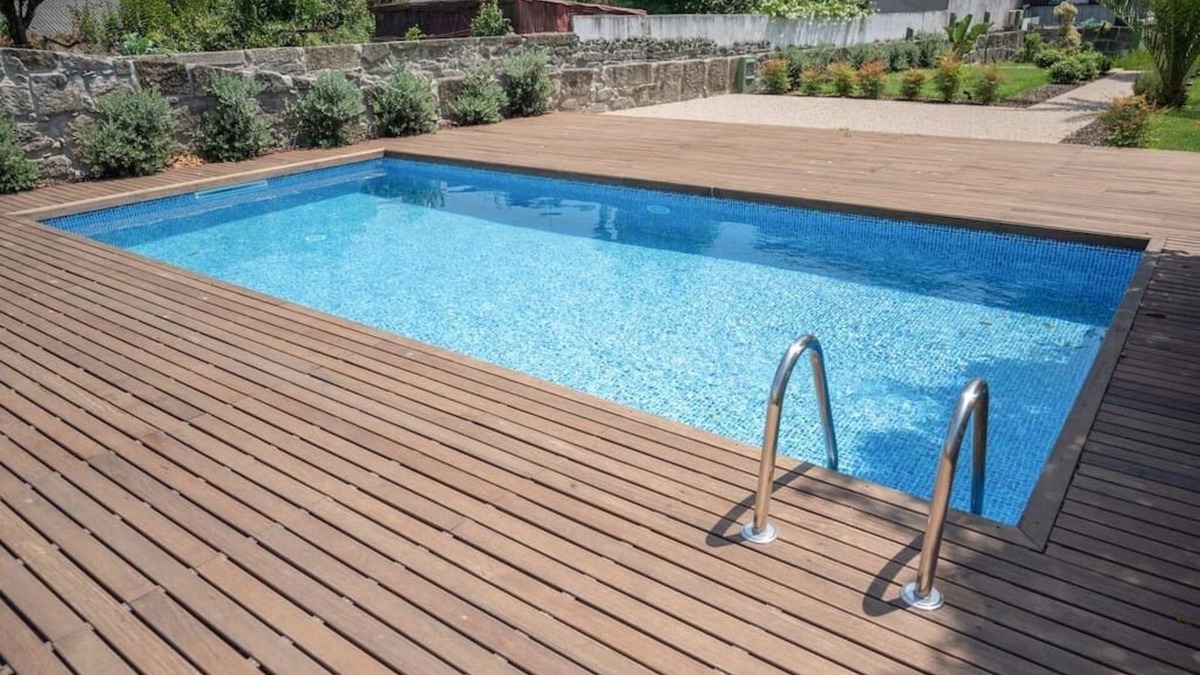 Uniao de Freguesias do Centro Apartment | TRULY PORTO - Beautiful apartment with balcony, pool and garden view located in downtown Porto