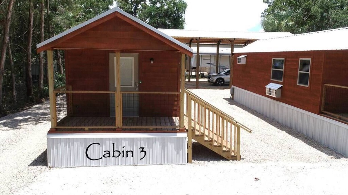 Steinhatchee House | Truth Harbors Cabin3 Pet Friendly