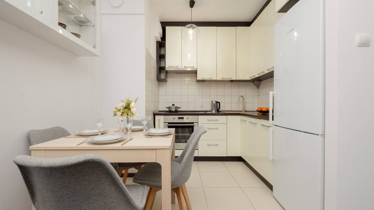 Przymorze Apartment | Trzy Żagle 3C | Apartment with Bathtub | Furnished Balcony | Gdańsk