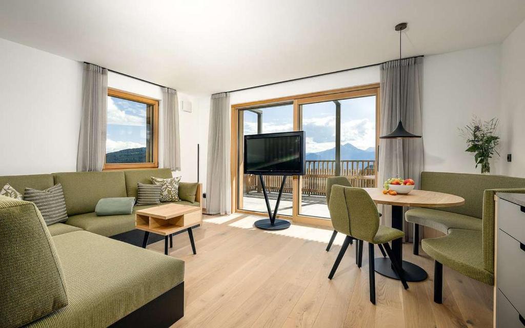 Avelengo Apartment | Tschitthof Wohnung Gill