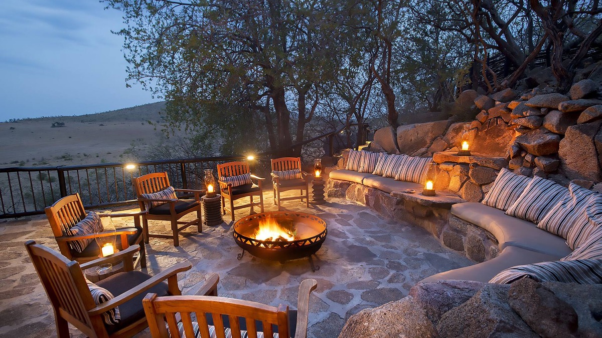 Pilanesberg National Park Cabin | Tshukudu Bush Lodge