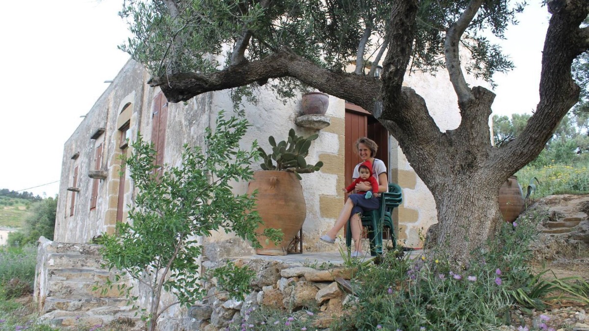 Milia House | tsikalaria stone house
