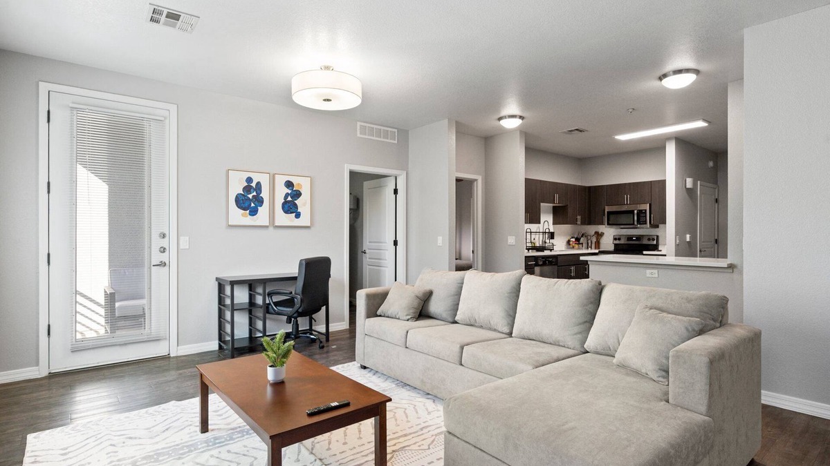 Deer Valley Apartment | TSMC - 2 Bedroom 2 Bath w/Pool and Gym #2035