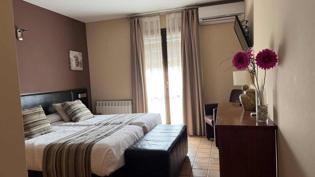Las Almunias Hotel | Tu habitación en Sierra de Guara