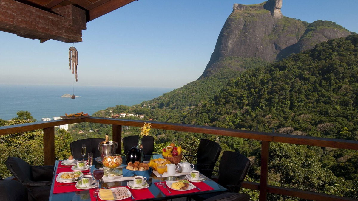 Sao Conrado Villa | TuAkAzA - Your home in paradise