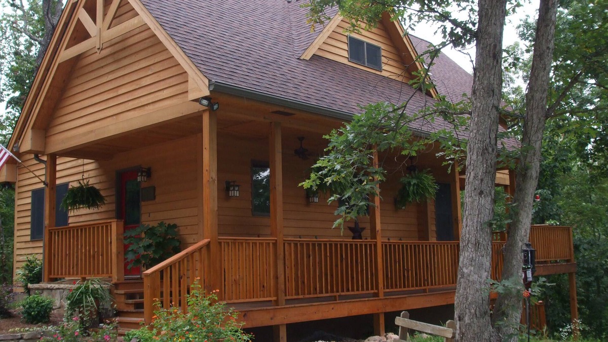 Monteagle Cabin | Tucked Inn is a cozy cabin located in Monteagle, Tennessee.