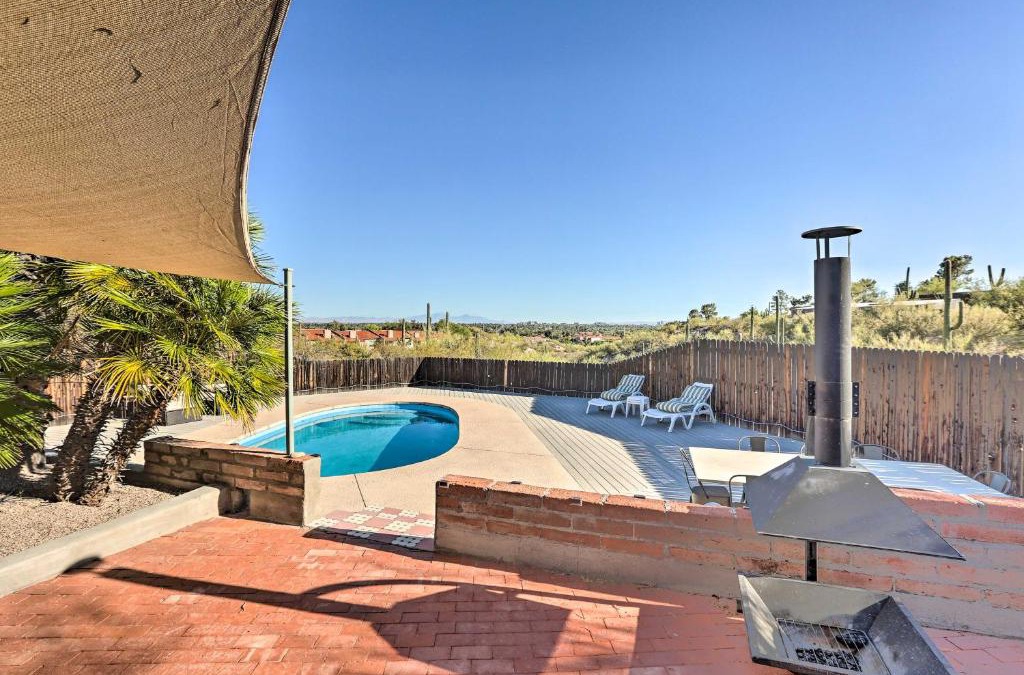 Catalina Foothills Estates House | Tucson Oasis La Casa de las Palmas with Pool!