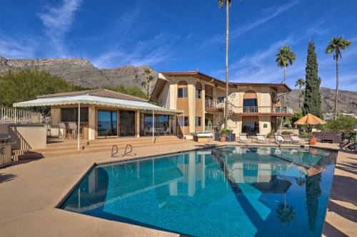 Tucson House | Tucson Retreat with Superb Mountain Views and Pool!