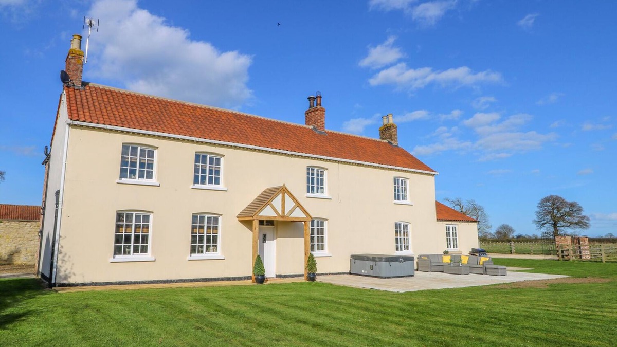 Scawton Cottage | TUFT HOUSE, family friendly, luxury holiday cottage in Hovingham