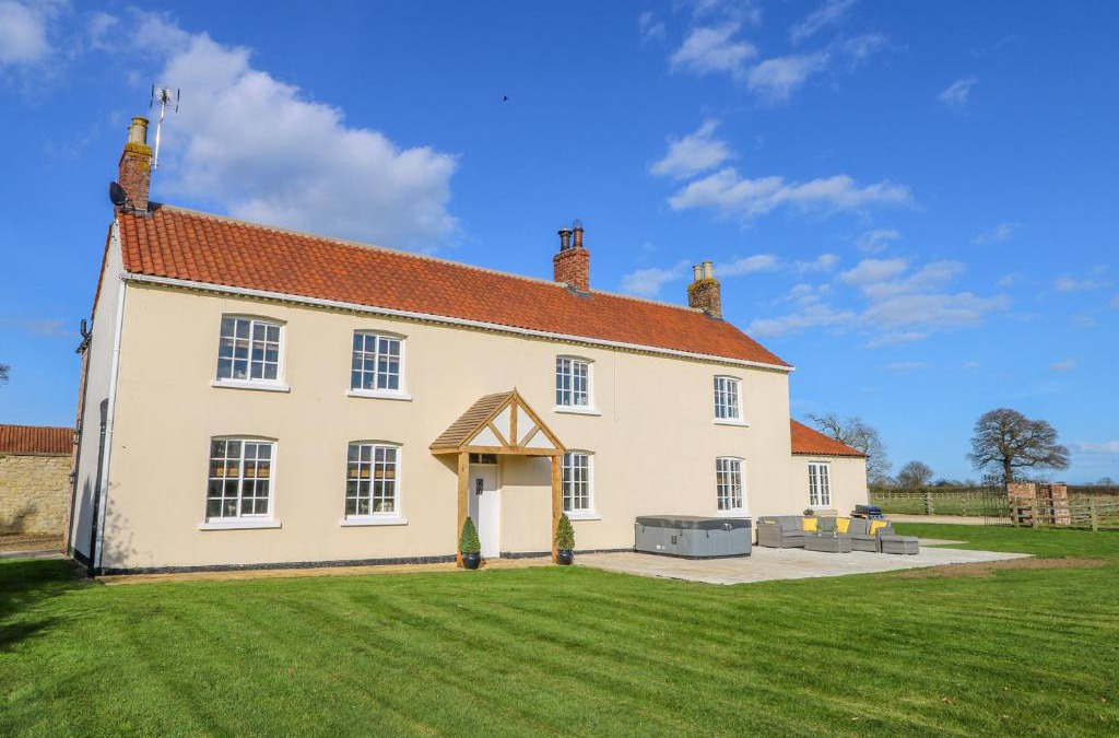 Scawton House | Tuft House