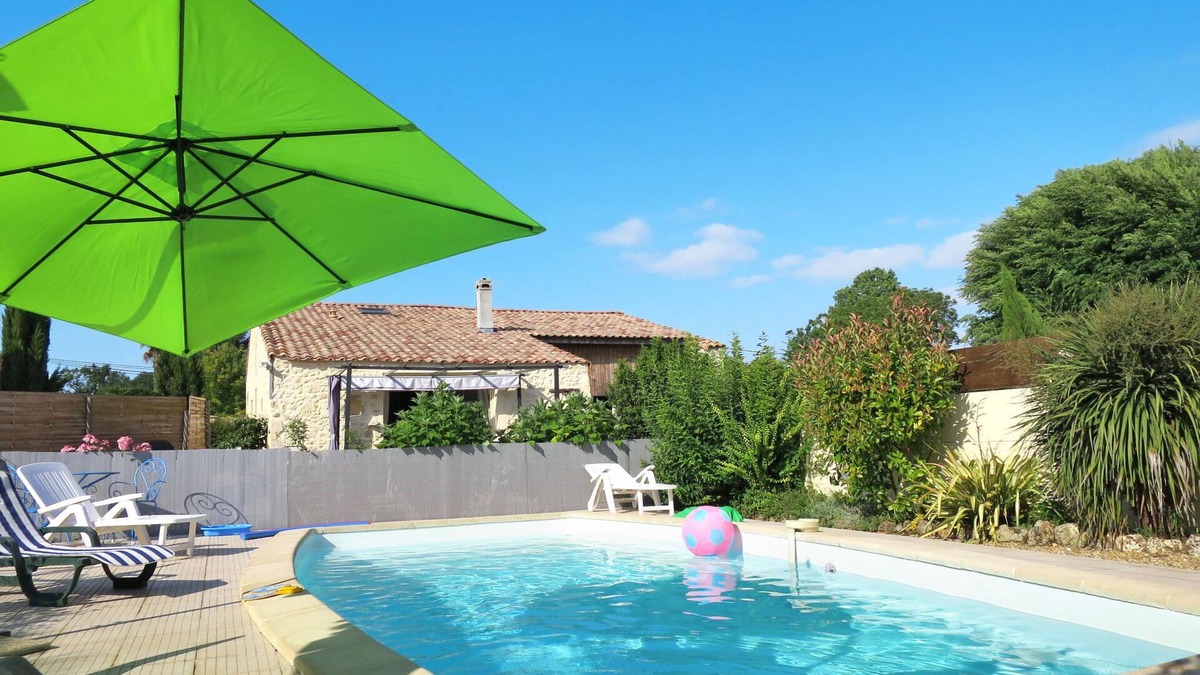 Cissac-Medoc House | Tuilières by Interhome