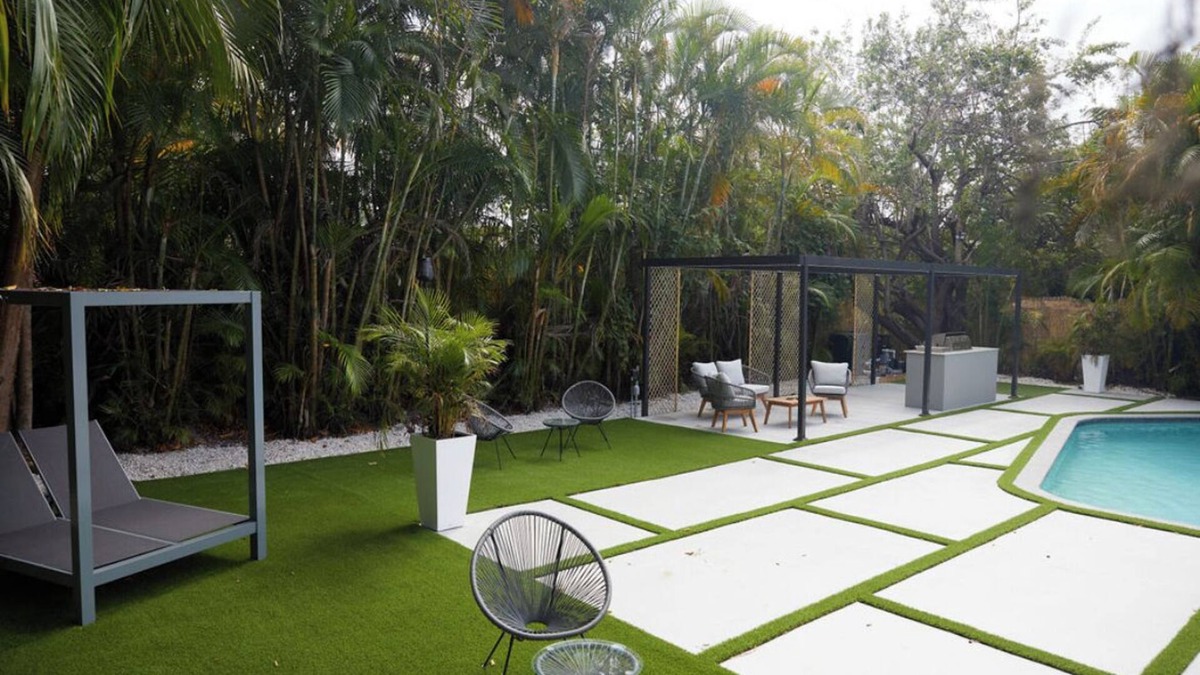 North Miami House | TULUM HOUSE MIAMI SALTWATER HEATED POOL LARGE PRIVATE BACKYARD NEAR BEACH