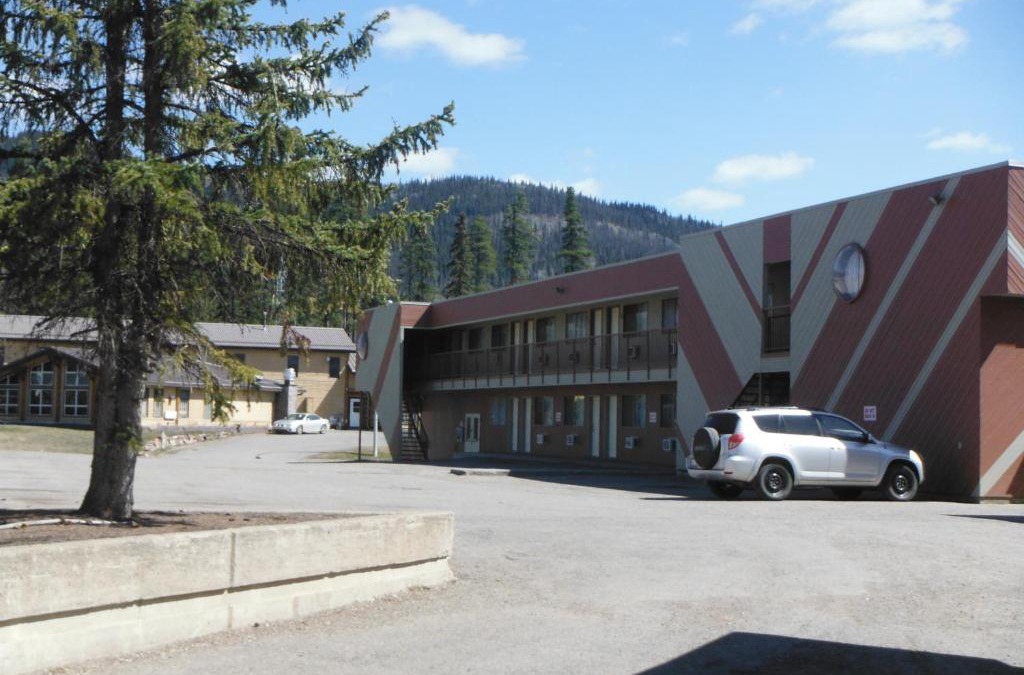 Tumbler Ridge Hotel | Tumbler Ridge Inn