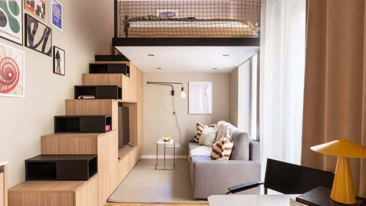 Petrska ctvrt Apartment | TurnKey | Two-Level Republic Square Studio