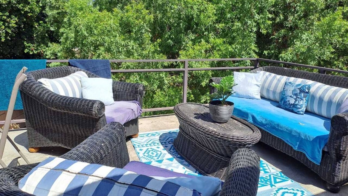 Kraaifontein Hotel | Tuscan Bliss Guest House