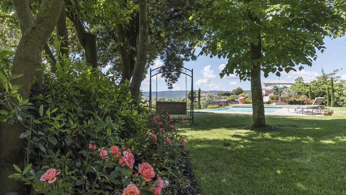 Oliveto House | Tuscan house with big patio, private pool, garden, wheelchair- and pet-friendly