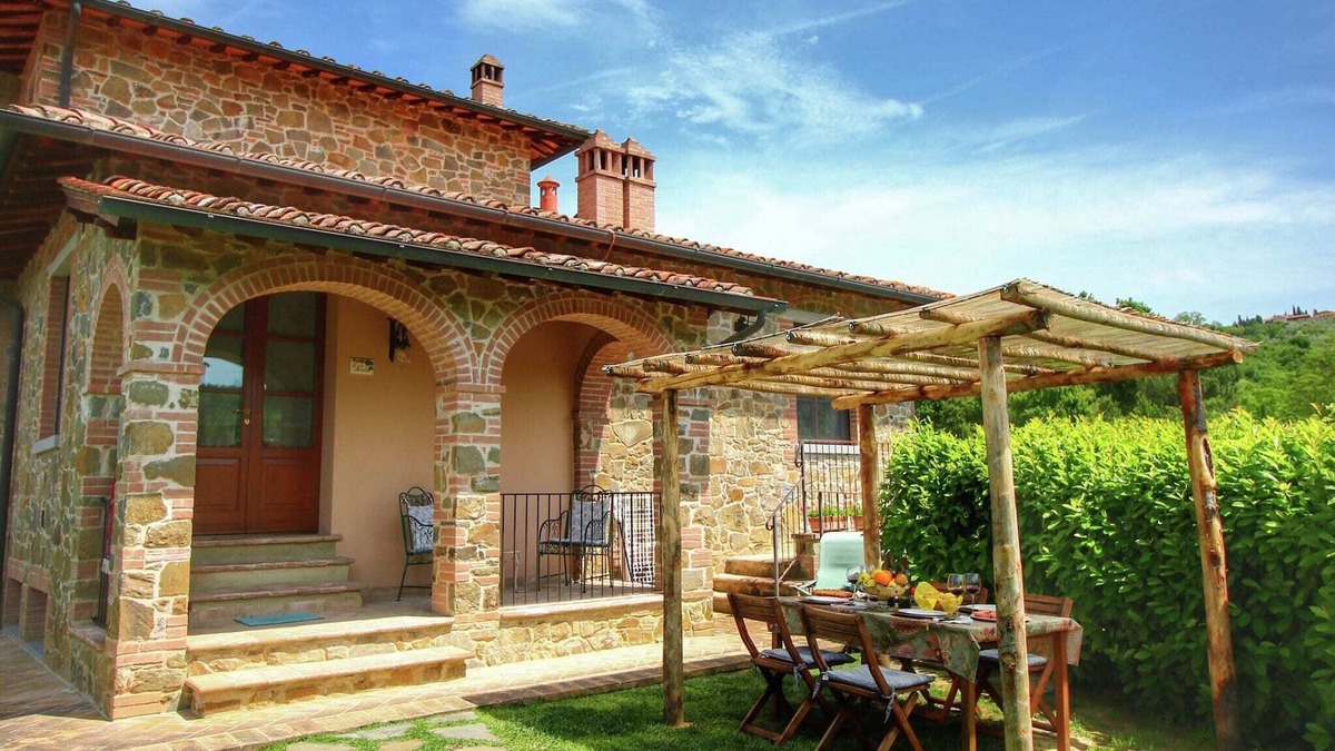 Santa Maria Cottage | Tuscan Retreat with Pool