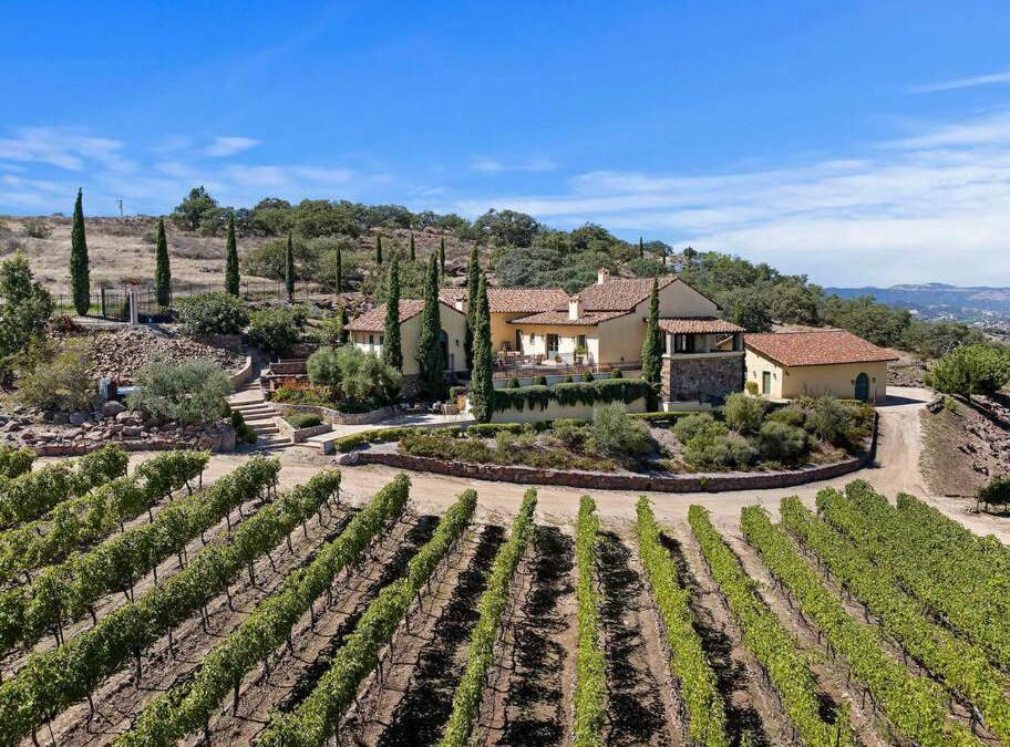 Murrieta Villa | Tuscan Villa w/Vineyard Views!