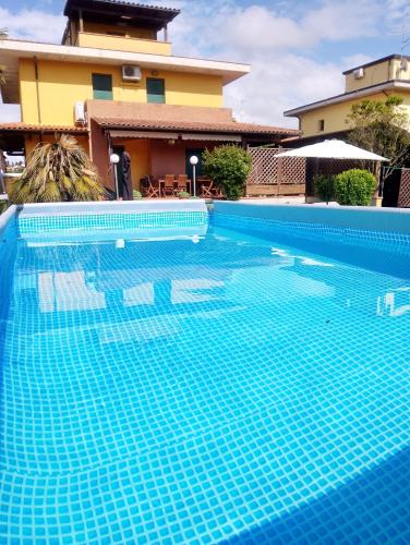 Ponte Buriano Villa | Tuscany House Villa Lia