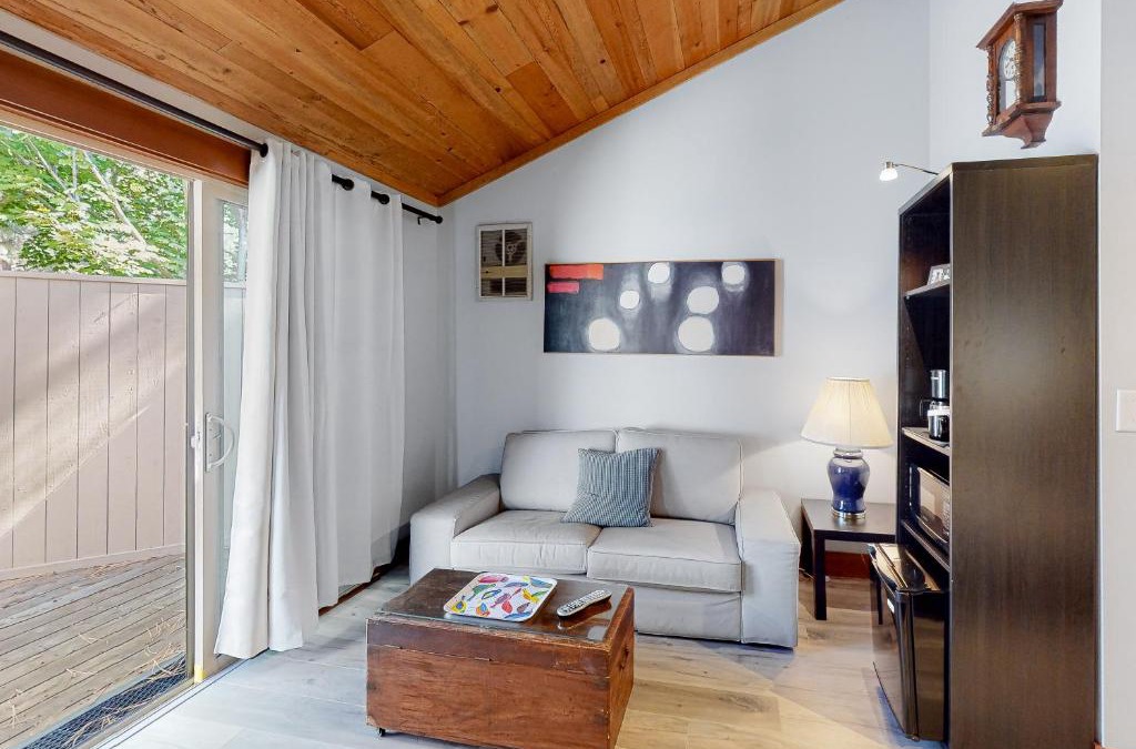 Black Butte Ranch Apartment | Tutu Hale - Unit 6