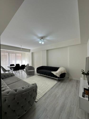 Pendik District Apartment | Tuzla Marmaray within walking distance