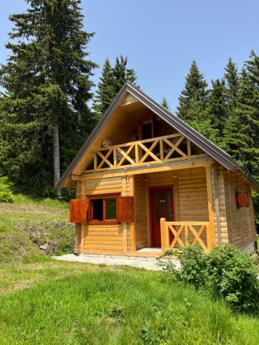 Central Serbia Ski Chalet | Tvoja Kućica Za Beg