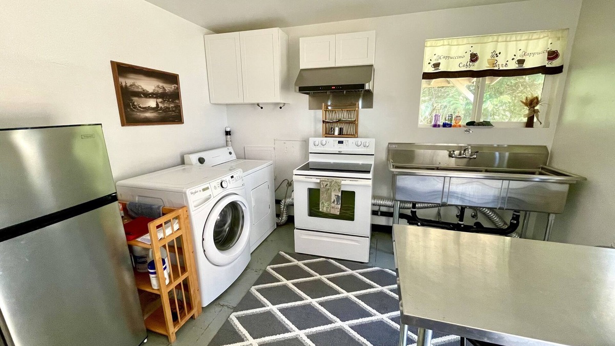 Manchester Cottage | Twin Creeks Cottage - Private and peaceful guest house near beach