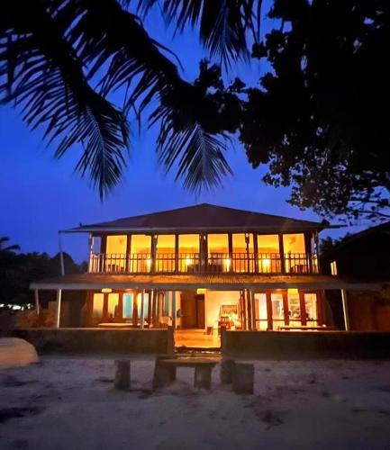 Sipura Island Hotel | Twin Palms Villa and Homestay