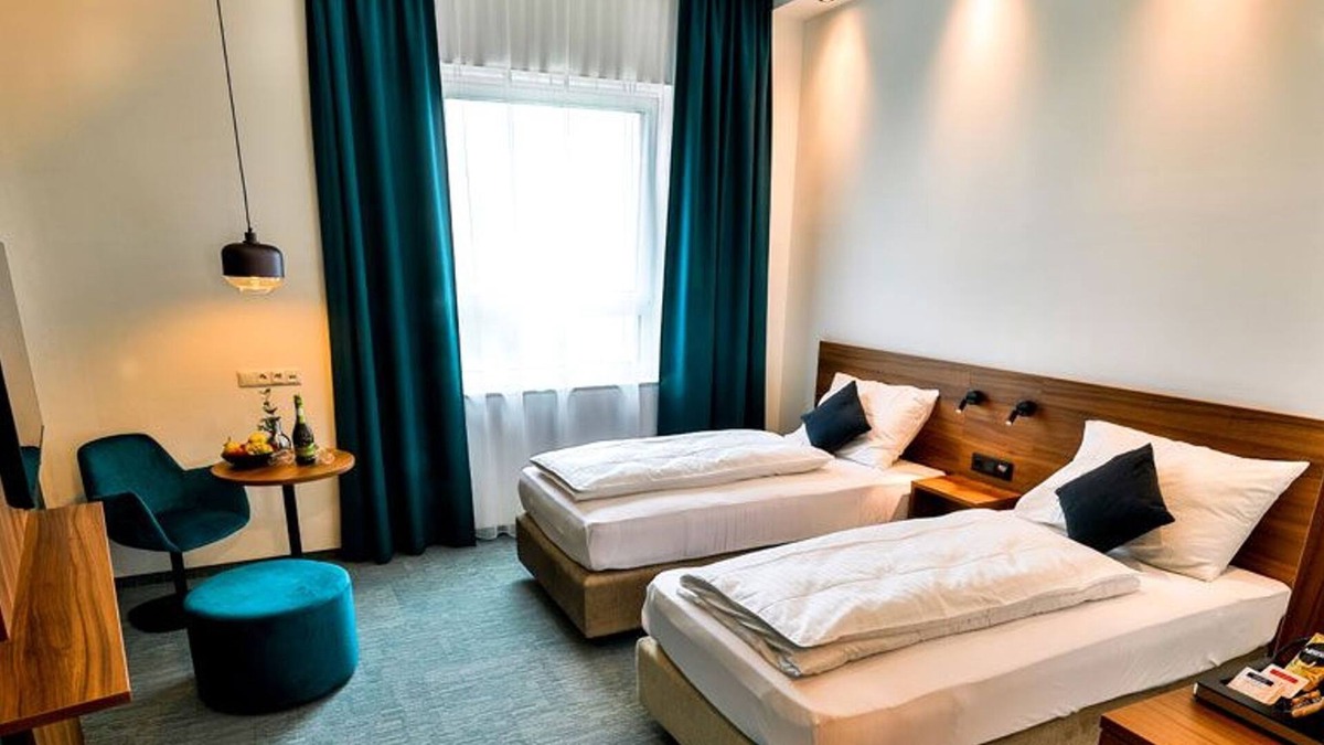 Lenzing House | Twin Room - Hotel Das Zeit