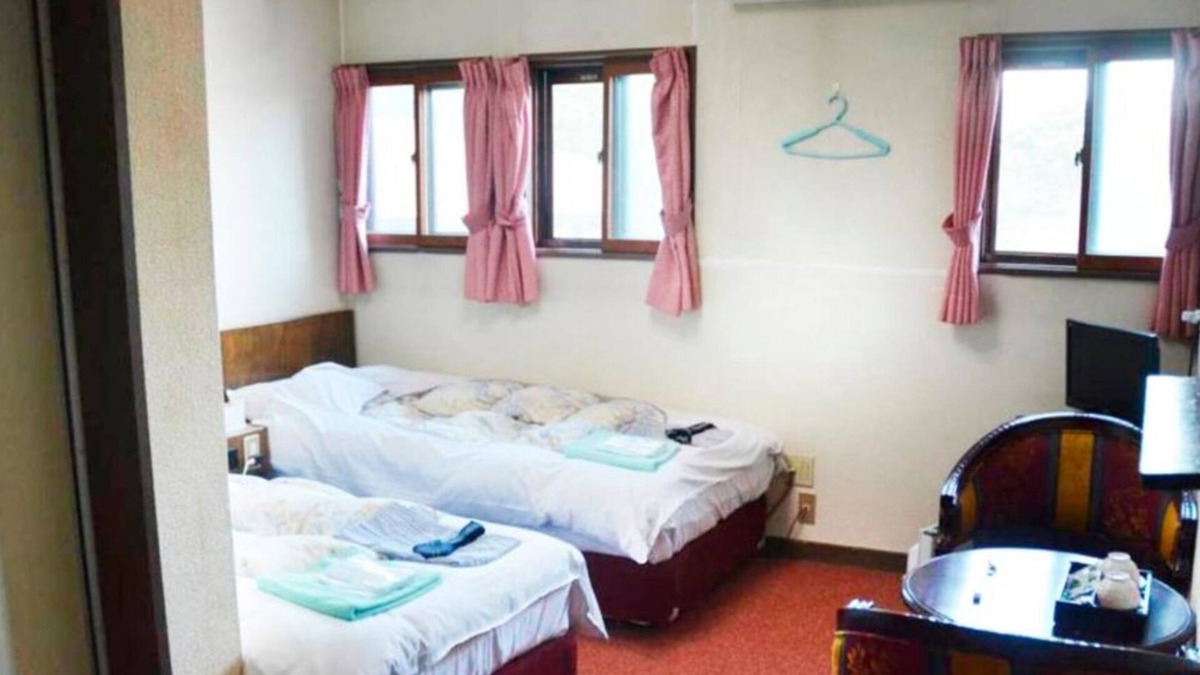 Iida Hotel | Twin room/Kitaazumi-gun Nagano
