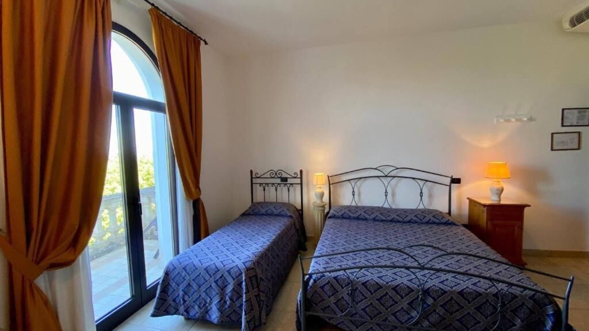 Sternatia Apartment | Twin Room with Garden View - Lipignanì