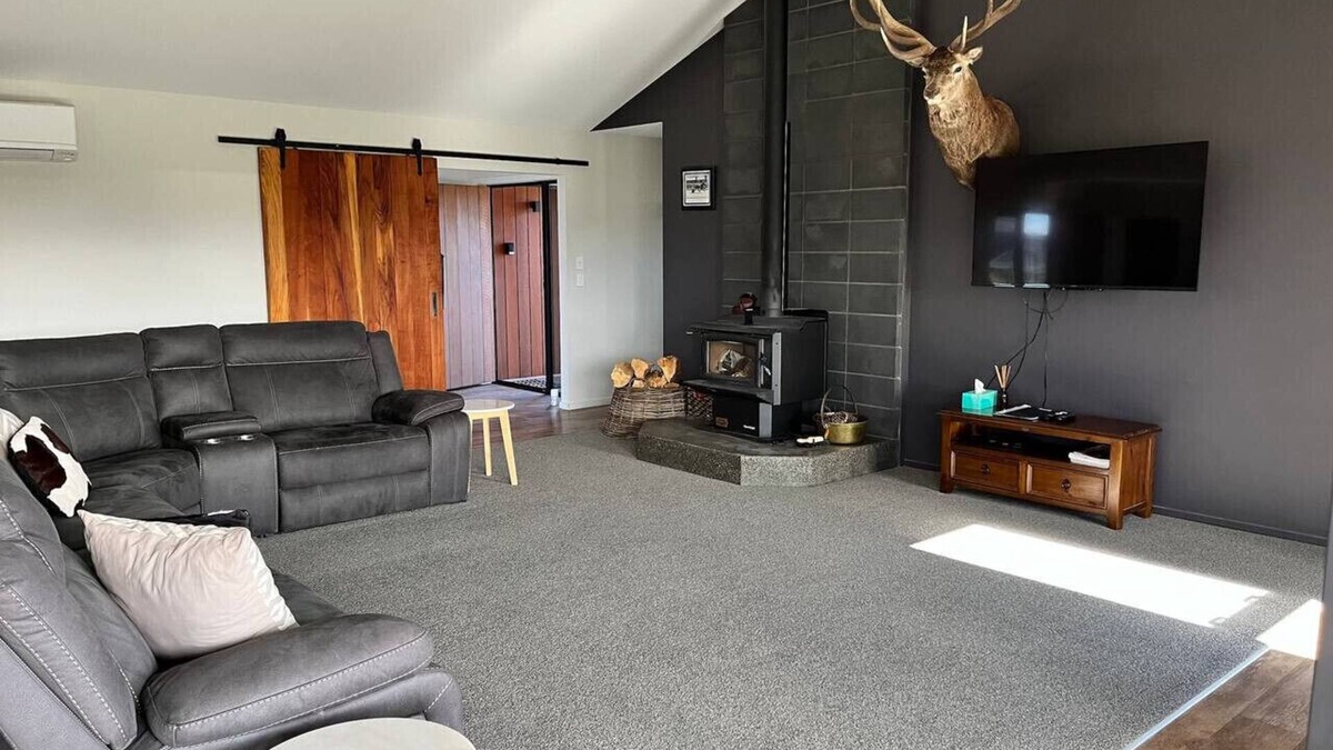 Twizel House | Twizel - Tussock Haven