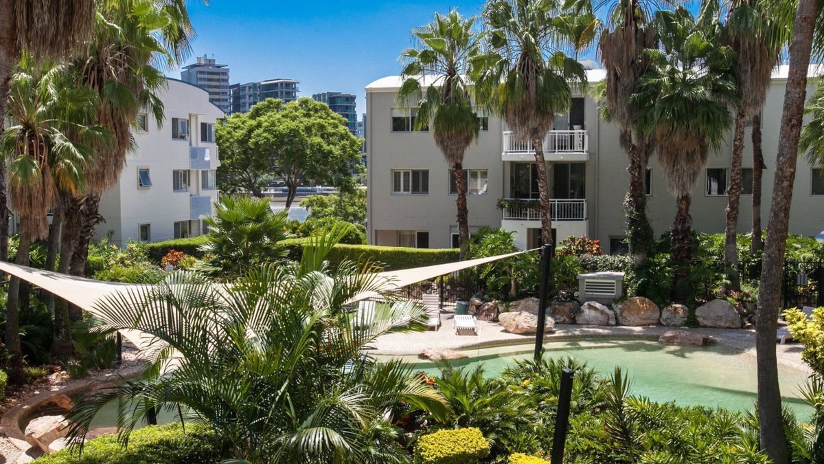 Kangaroo Point Apartment | Two bed, 2 bath in Bridgewater, walk to the City