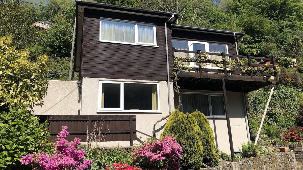 Barbrook Apartment | Two bed Appt. 10 minutes walk to Lynton . Riverside location. EV charge point
