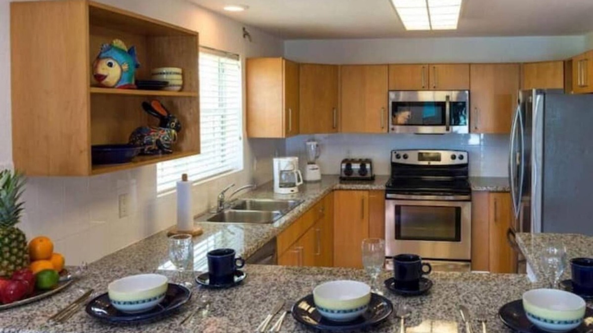 East End Hotel | Two Bed Room Condo at Wyndham